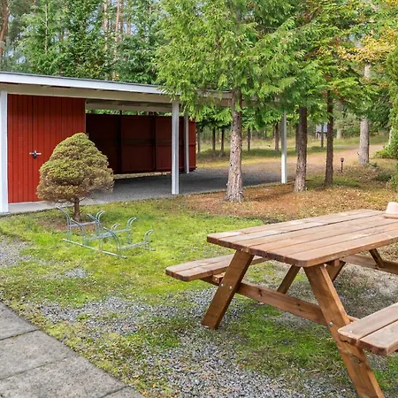 Sused Vester Somarken